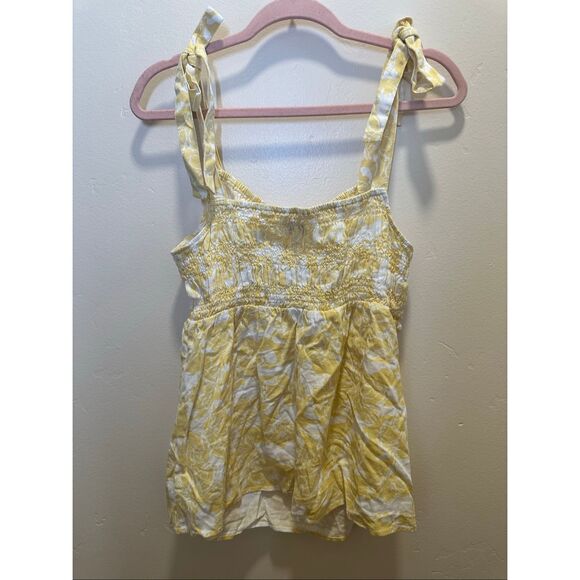 Ingrid and Isabel Yellow and White Maternity Baby Tank Top Size Medium - Picture 5 of 5